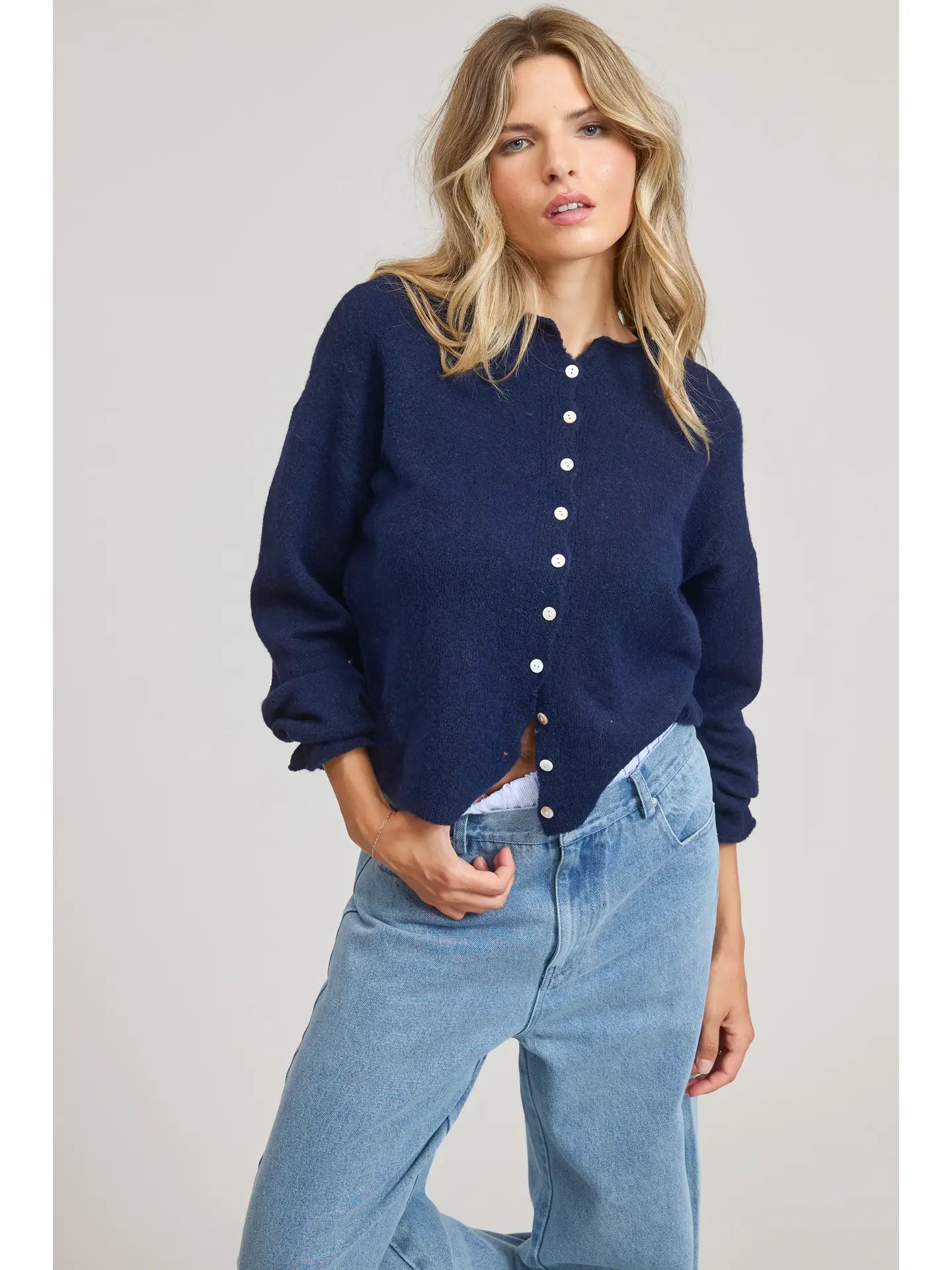 EVERLY ESSENTIAL BUTTON DOWN CARDIGAN