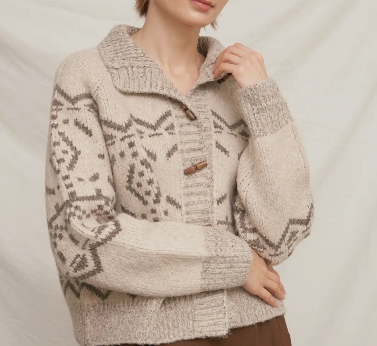 MAGNOLIA MOCK NECK PRINTED SWEATER