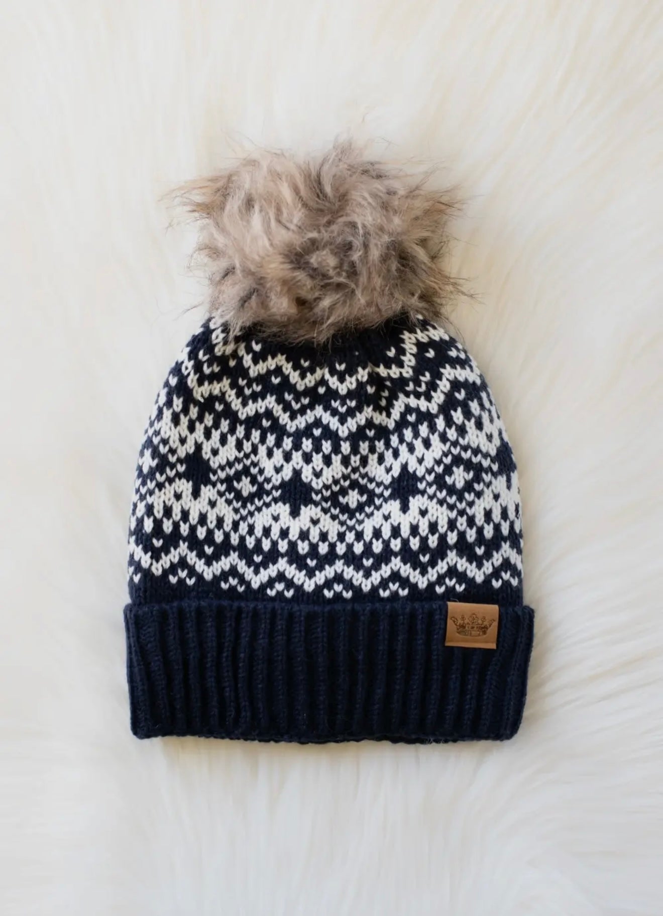 DANI DARK NAVY & WHITE PATTERNED POM HAT