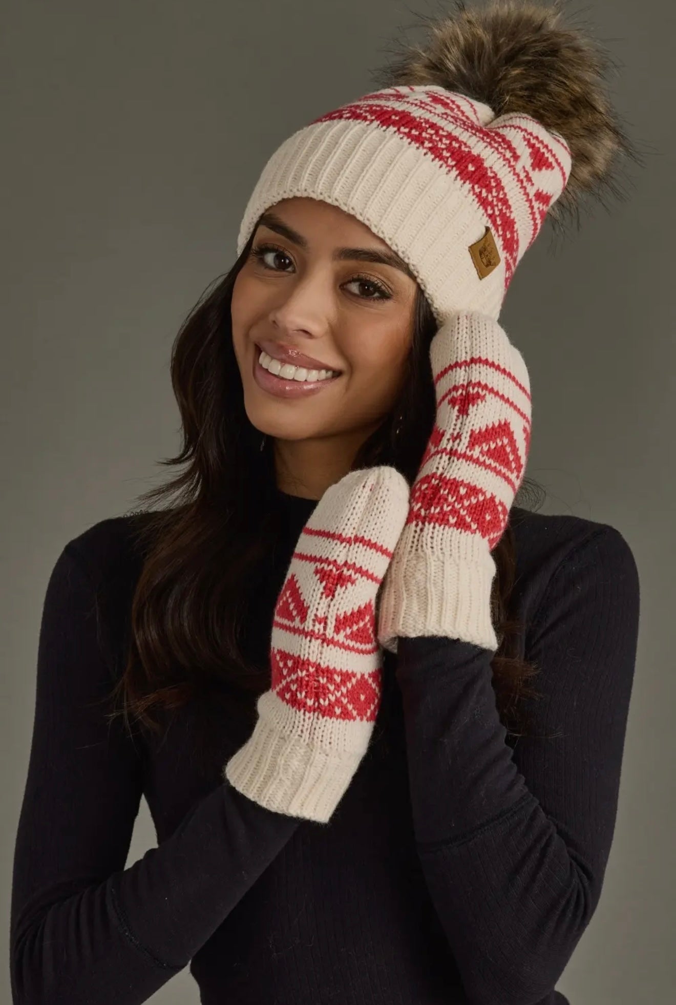 CAROL CREAM & RED PATTERNED POM HAT