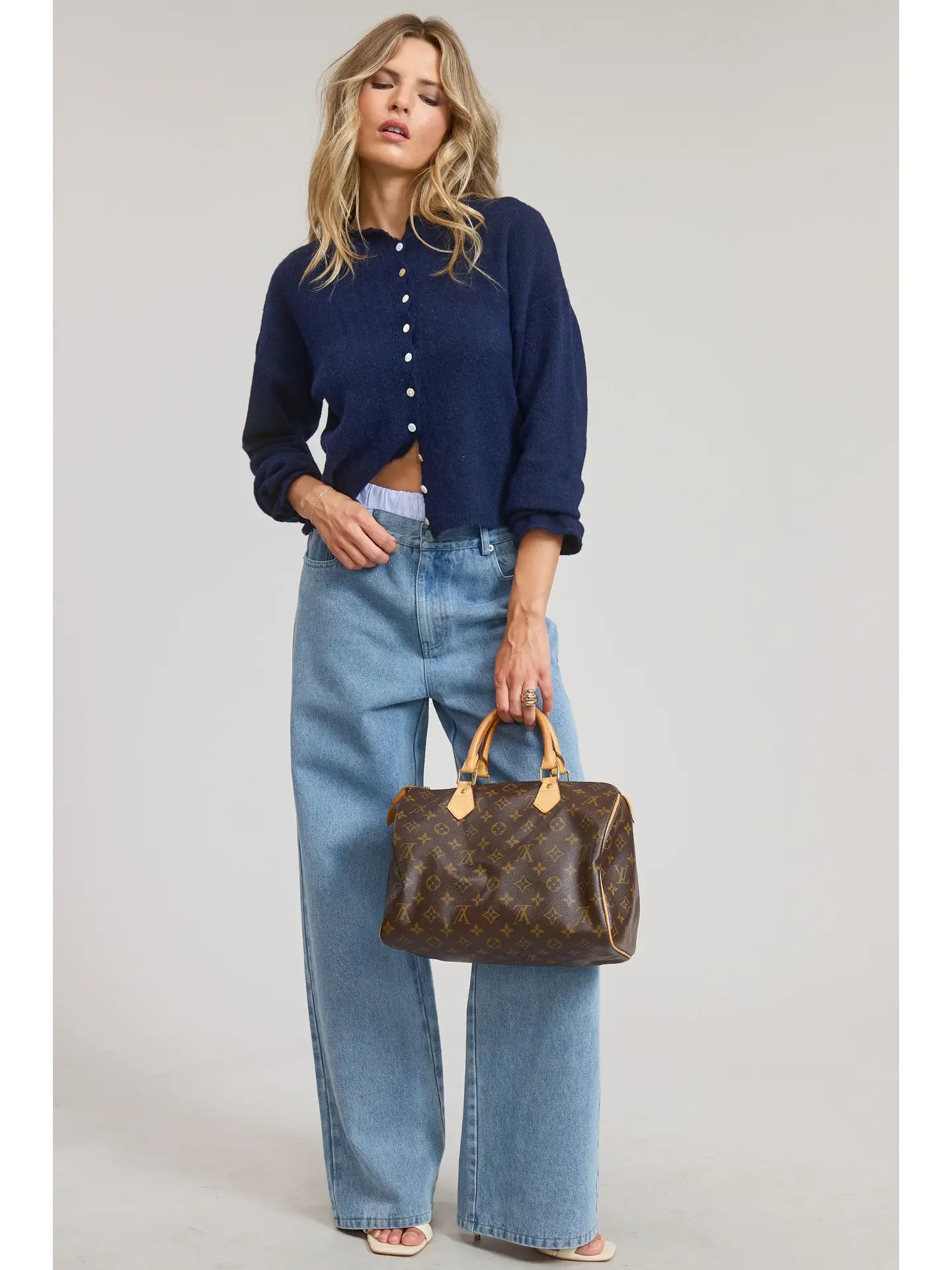 EVERLY ESSENTIAL BUTTON DOWN CARDIGAN